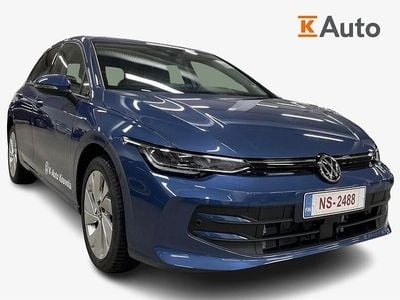 Uusi VW Golf VIII Comfortline 204 HP (150 kW) 2025 Sininen Viistoperä