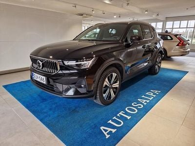 Käytetty Volvo XC40 Plus 211 HP (155 kW) 2024 Katumaasturi