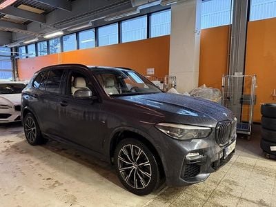 Käytetty BMW X5 M Sport 394 HP (289 kW) 2019 Katumaasturi