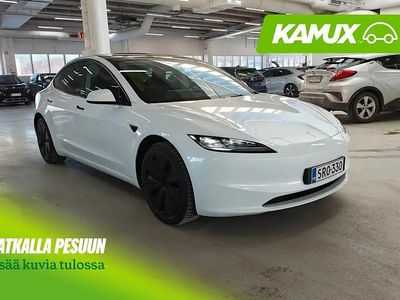 Käytetty Tesla Model 3 Standard Range Plus 239 kW (325 HP) 2024 Valkoinen Sedan