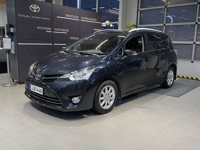 Harmaa Käytetty 2014 Toyota Verso Multidrive S Tila-auto | 17 800 € (Perustarjous)