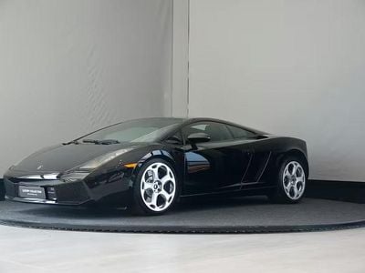 Musta Käytetty 2004 Lamborghini Gallardo Coupe - kaksiovinen | 115 900 €