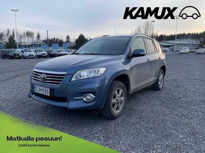 käytetty Toyota RAV4 Hybrid 2,0 Valvematic 4WD Luxury Multidrive S / Vetokoukku / Vakkari / Lohkolämmitin / Suomi-auto