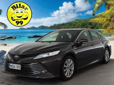 Käytetty Toyota Camry Style 218 HP (160 kW) 2020 Sedan