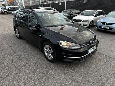 Käytetty 2018 VW Golf VII Comfortline Farmari | 17 900 € (Perustarjous)