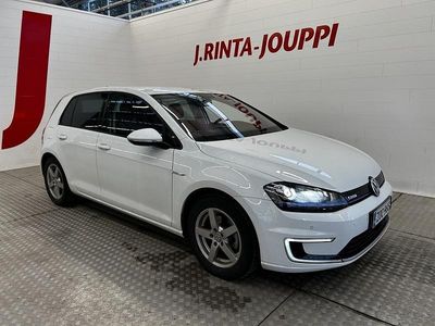 Käytetty VW e-Golf 100 kW (136 HP) 2017 Viistoperä