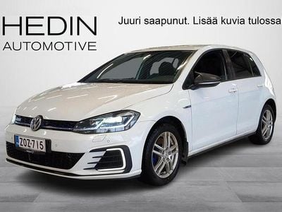 Käytetty VW Golf VII GTE 204 HP (150 kW) 2020 Valkoinen Viistoperä