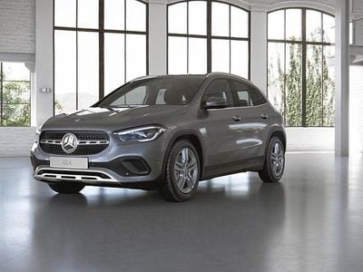Harmaa Käytetty 2021 Mercedes GLA250 Business Katumaasturi | 32 900 € (Hieman kallis)