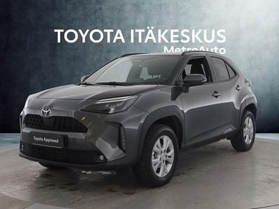 Käytetty Toyota Yaris Cross 116 HP (85 kW) 2025 Harmaa Katumaasturi