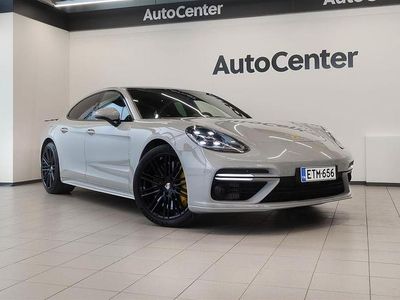 Harmaa Käytetty 2017 Porsche Panamera Turbo S Sport Sedan | 79 800 €