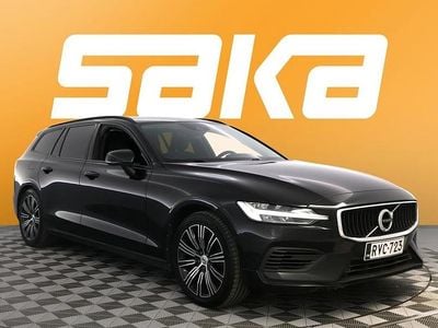 Käytetty 2020 Volvo V60 Momentum Farmari | 21 800 € (Perustarjous)