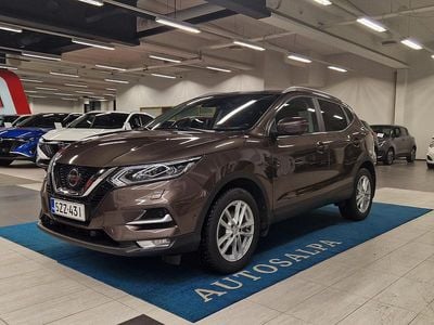 Ruskea Käytetty 2019 Nissan Qashqai Tekna Katumaasturi | 17 900 € (Perustarjous)