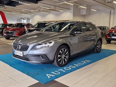 Käytetty 2019 Volvo V40 Standard Viistoperä | 22 900 € (Perustarjous)