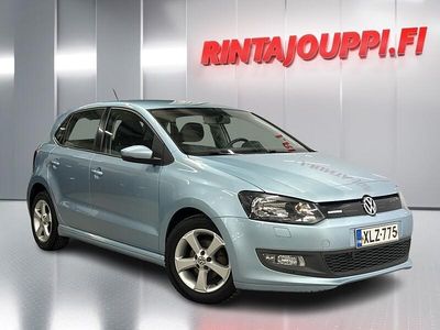 Käytetty VW Polo 75 HP (55 kW) 2012 Sininen Viistoperä
