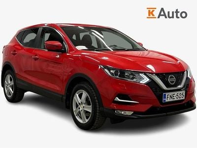 Käytetty Nissan Qashqai N-Connecta 131 HP (96 kW) 2018 Punainen Katumaasturi