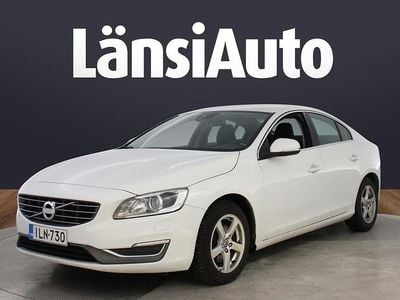 Valkoinen Käytetty 2014 Volvo S60 Business Edition Sedan | 14 890 € (Perustarjous)