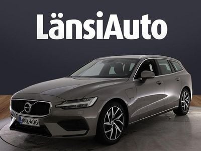 Käytetty 2020 Volvo V60 Momentum Farmari | 22 440 € (Supertarjous)