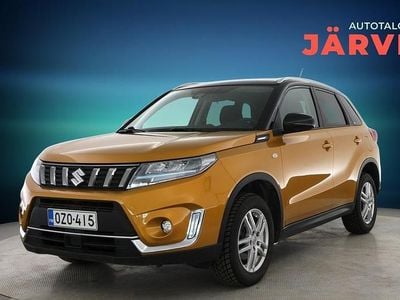 Käytetty Suzuki Vitara GL 116 HP (85 kW) 2023 Musta Katumaasturi