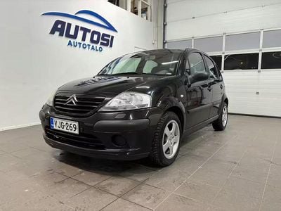 Musta Käytetty 2003 Citroën C3 Viistoperä | 2 490 €