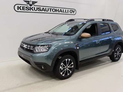 käytetty Dacia Duster TCe 150 4x4 Extreme - Cedar vihreä metalliväri / kahdet