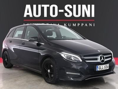 Käytetty Mercedes A180 Business 122 HP (89 kW) 2015 Tila-auto