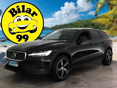 käytetty Volvo V60 CC B4 AWD Momentum aut. *Adapt.Vakkari / Webasto / HarmanKardon / Sporttinahat / Navi / P.Kamera / Koukku* - *OSTA NYT, MAKSA TOUKOKUUSSA!* -