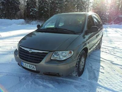 Käytetty Chrysler Voyager Touring 2006 Tila-auto