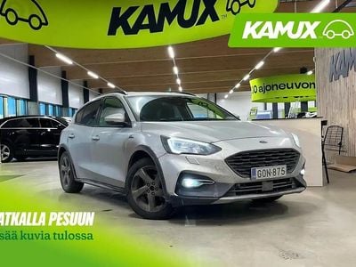 Hopea / harmaa Käytetty 2021 Ford Focus Sedan | 13 990 € (Hyvä tarjous)