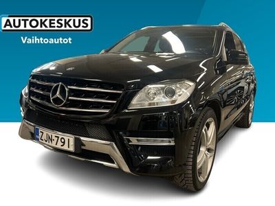 käytetty Mercedes ML350 BlueTec 4Matic A AMG-Styling **Comand / Panorama / Nahkaverhoilu / Keyless go**