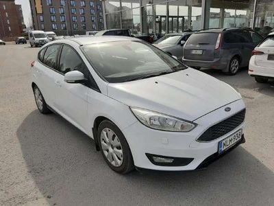 käytetty Ford Focus 1,6 125 hv Trend M5 5-ovinen BENSA/KAASU - 3kk lyhennysvapaa