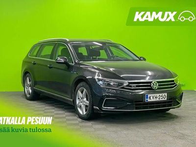 Hopea / harmaa Käytetty 2020 VW Passat GTE Farmari | 18 900 € (Perustarjous)
