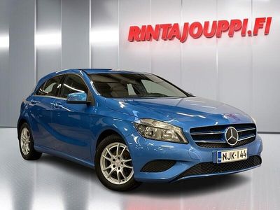 Sininen Käytetty 2013 Mercedes A180 Edition Viistoperä | 9 170 € (Hieman kallis)