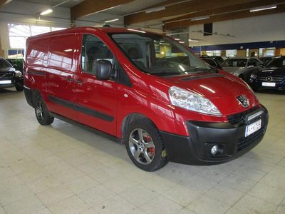 Käytetty Peugeot Expert 174 HP (127 kW) 2012 Punainen Van