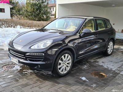 käytetty Porsche Cayenne Diesel 3.0 240hv Tiptronic ** Vain 119 tkm ajettu Suomi-auto! ** - 3kk lyhennysvapaa - Nahkaver, Kamera, Bose, Navigointi - Ilmainen kotiintoimitus!