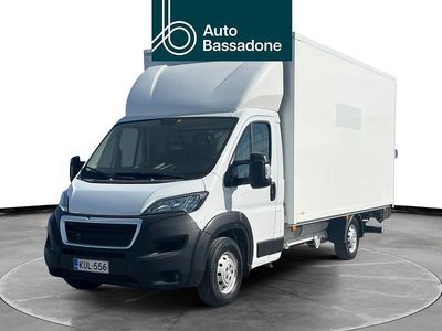 Käytetty Peugeot Boxer S 140 HP (102 kW) 2022 Van