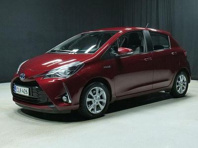 Punainen Käytetty 2018 Toyota Yaris Hybrid Active Viistoperä | 13 900 € (Hyvä tarjous)