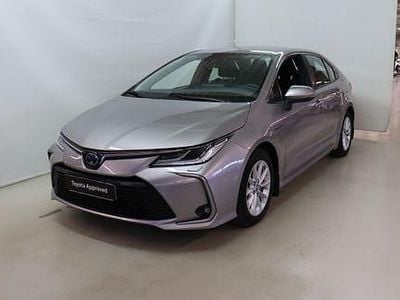 Käytetty Toyota Corolla Active 97 HP (71 kW) 2020 Hopea Sedan