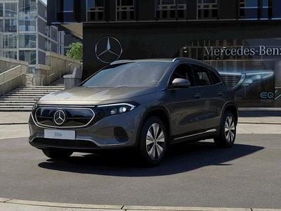Käytetty Mercedes EQA250 139 kW (190 HP) 2021 Katumaasturi