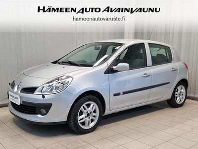 Käytetty Renault Clio III Expression 75 HP (55 kW) 2008 Harmaa Viistoperä