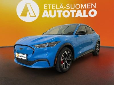 Käytetty Ford Mustang Mach-E 197 kW (269 HP) 2022 Sininen Katumaasturi