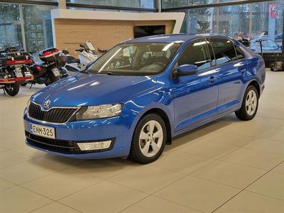 Sininen Käytetty 2015 Skoda Rapid Elegance Viistoperä | 7 990 € (Hieman kallis)