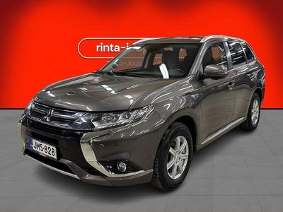 Harmaa Käytetty 2016 Mitsubishi Outlander P-HEV Intense+ Farmari | 18 800 € (Hieman kallis)