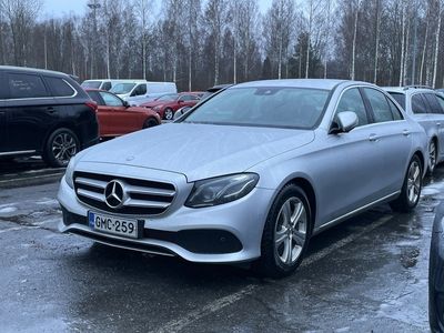 käytetty Mercedes E220 d A Premium Business ** Juuri tullut! / Suomi-auto / Multibeam / Lohkolämmiti / Sporttipenkit / Navigaattori **