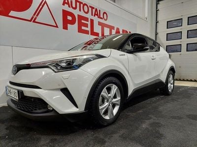 Käytetty Toyota C-HR Edition 122 HP (89 kW) 2019 Valkoinen Katumaasturi