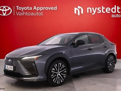 Käytetty 2025 Lexus RZ 450e Launch Edition Katumaasturi | 52 890 €