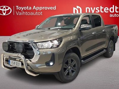 Ruskea Uusi 2025 Toyota HiLux Active Nouto | 62 900 €