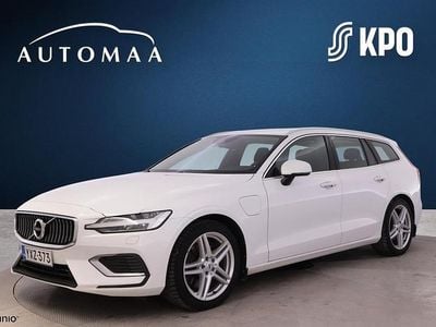 Käytetty Volvo V60 Inscription 340 HP (250 kW) 2021 Valkoinen Farmari