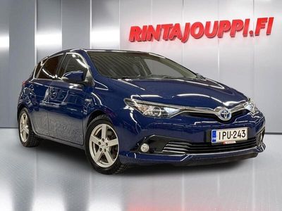 Sininen Käytetty 2017 Toyota Auris Hybrid Active Viistoperä | 13 500 € (Perustarjous)