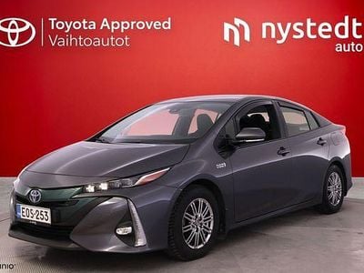 Käytetty Toyota Prius Active 98 HP (72 kW) 2017 Harmaa Viistoperä