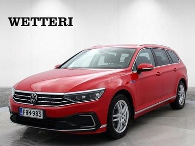 Käytetty VW Passat Business 218 HP (160 kW) 2022 Farmari